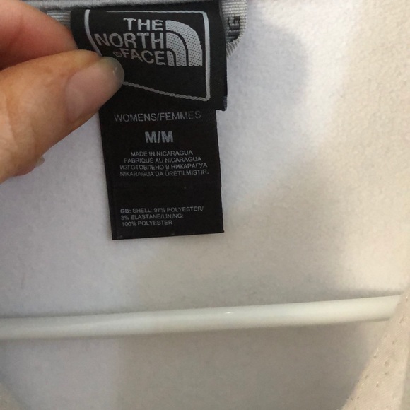 Women’s Soft shell North Face jacket - Picture 2 of 3